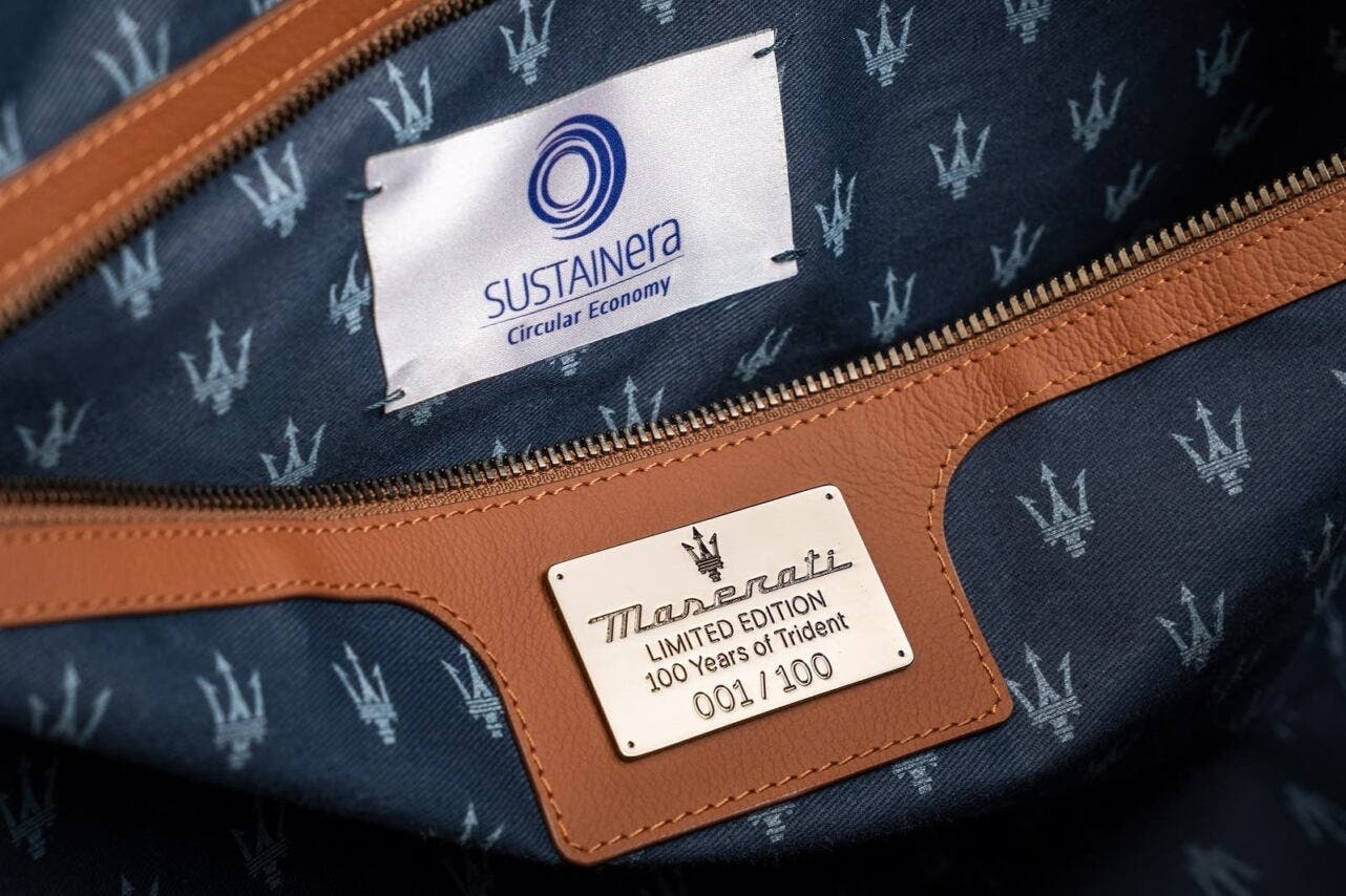 Maserati Weekend Bag