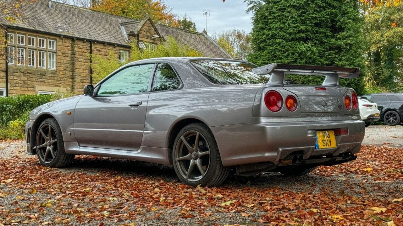 Nissan Skyline GT-R R34