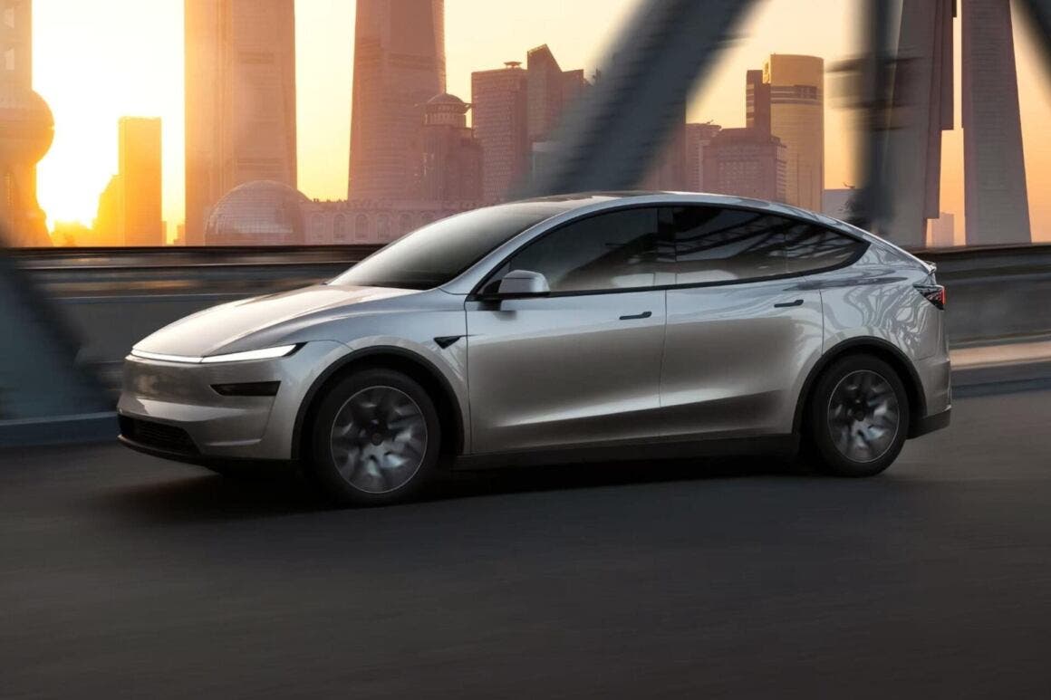 Tesla Model Y L