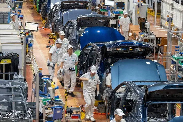 factory, chinese-cars