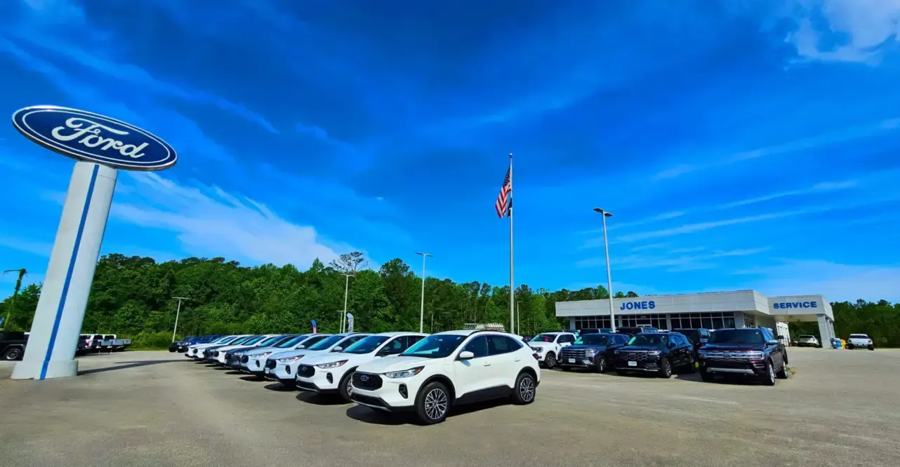 ford dealer us