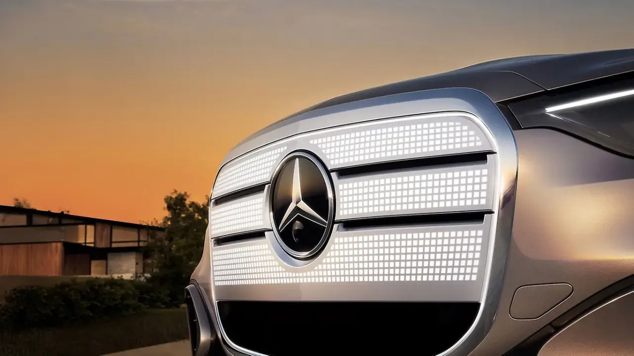 mercedes badge