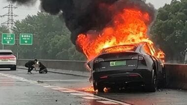 Tesla Model Y, Highway Crash