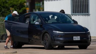 robotaxi-austin-launch