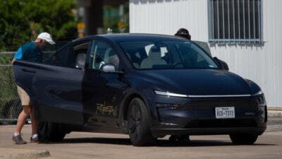 robotaxi-austin-launch