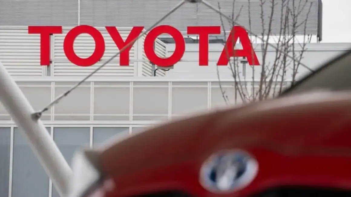 toyota logo plant