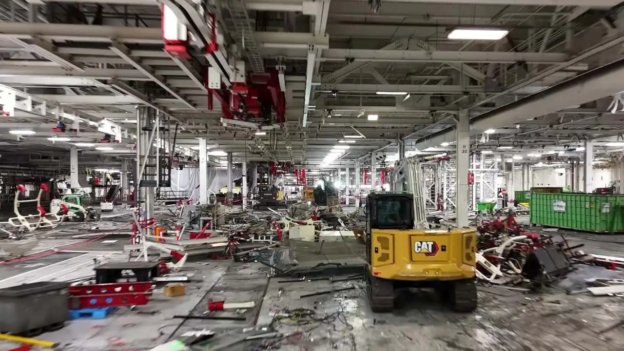 tesla - Fremont, California setup