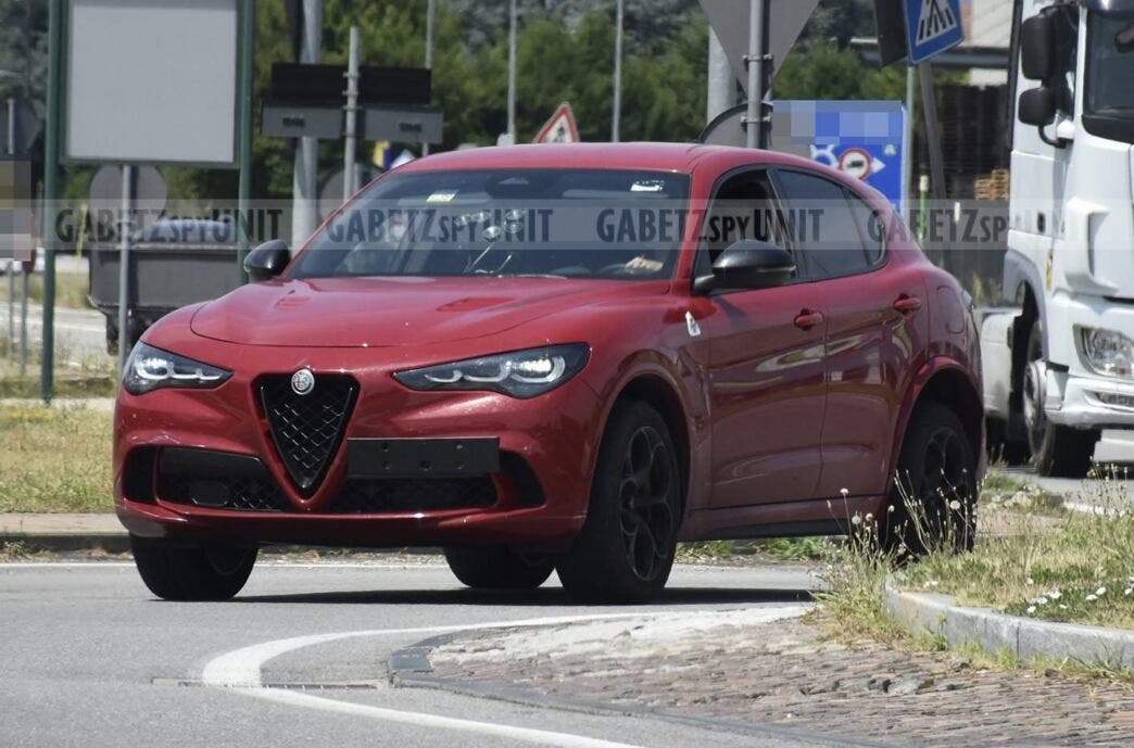 Alfa Romeo Quadrifoglio MY27