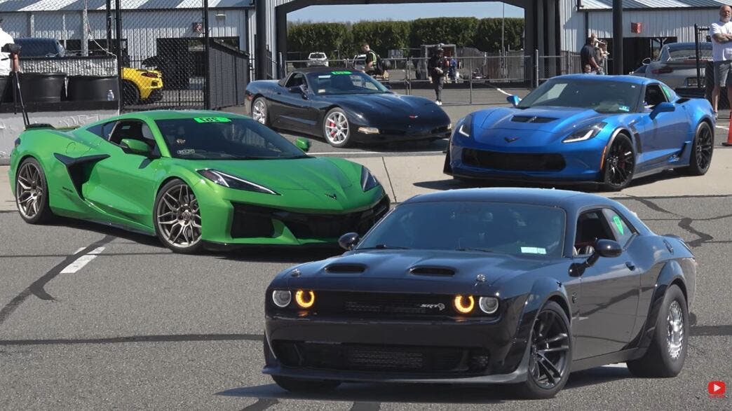 Dodge Challenger vs Corvettes
