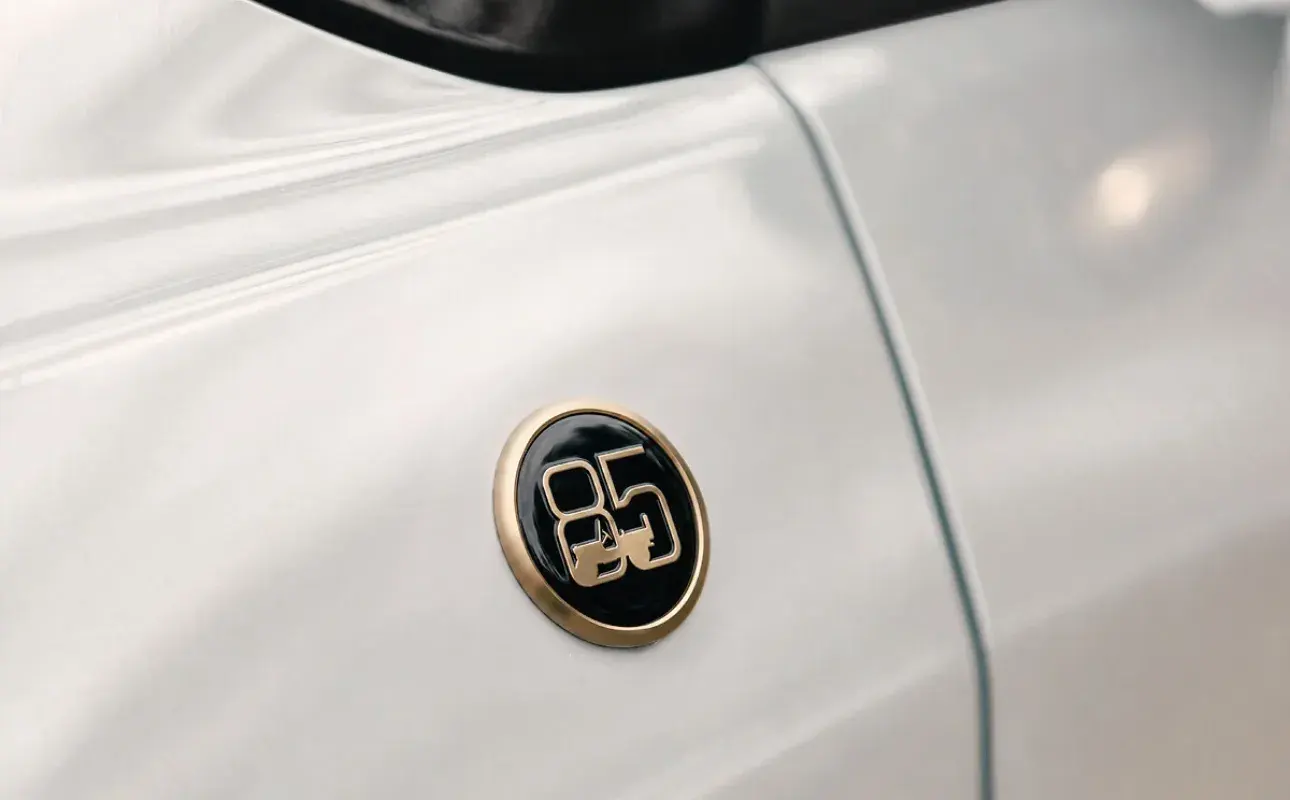Jeep 85th Anniversary edition