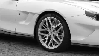 touring-superleggera-veloce12-aperta - 550 maranello