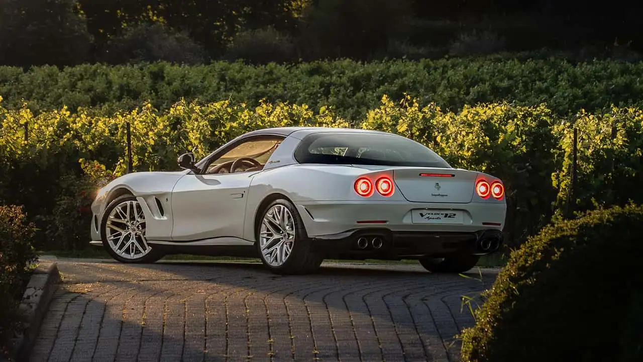 touring-superleggera-veloce12-aperta - 550 maranello