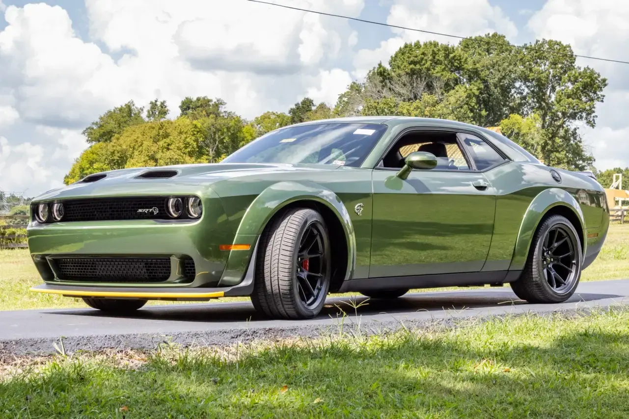2023 Dodge Challenger SRT Hellcat Widebody Jailbreak