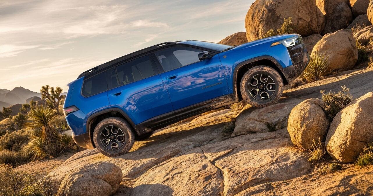 2027 Jeep Cherokee Trailhawk