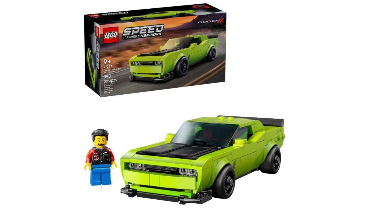 Dodge Challenger SRT Hellcat Lego