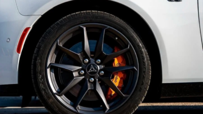 Dodge Charger Orange Brembo