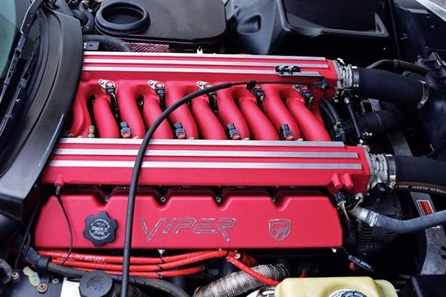 Dodge Viper V10