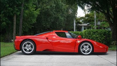 Ferrari Enzo rosso corsa