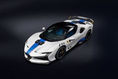 Ferrari SF90 XX Stradale Scuderia
