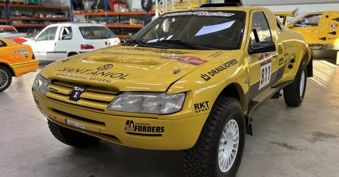Peugeot 605 rally-raid prototype