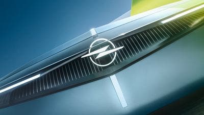 Opel front badge