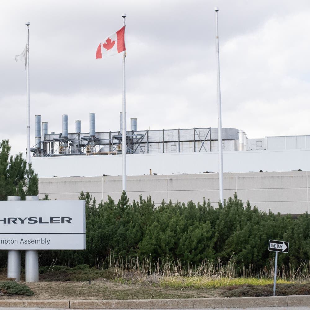 Stellantis Brampton Plant Sale Threatens Canadian Logistics | Supply Chain Risk for Cross-Border Sellers