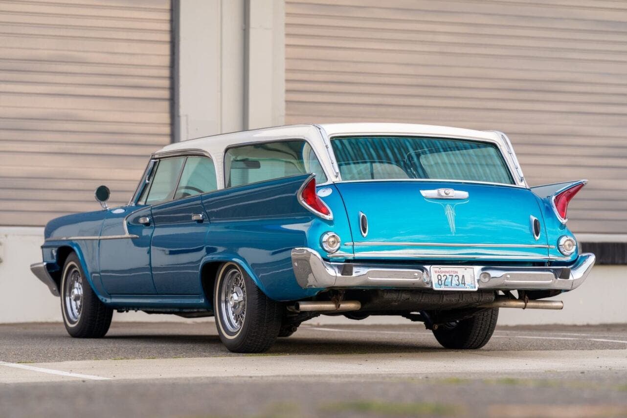 1961 Chrysler Newport Wagon