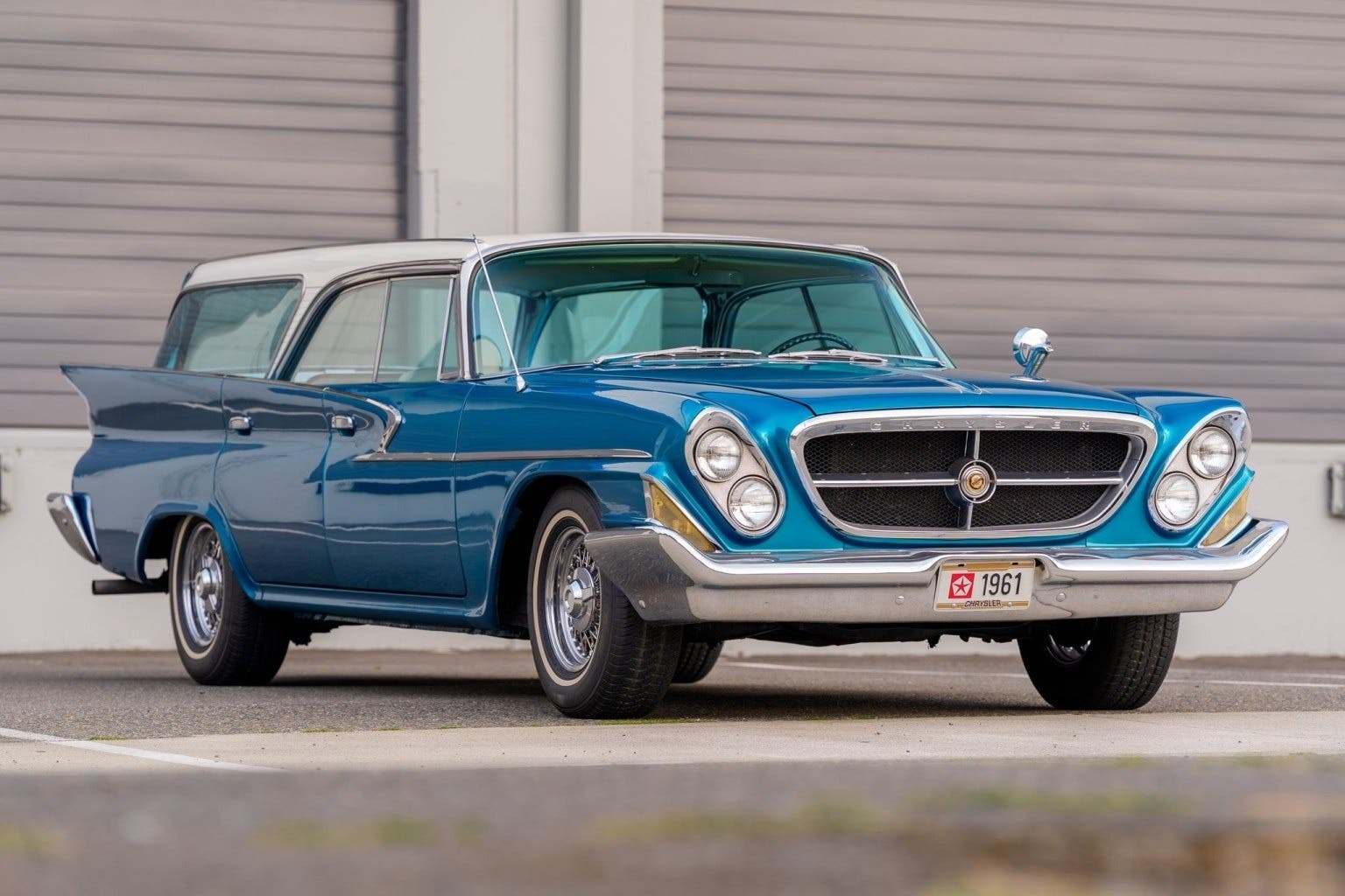 1961 Chrysler Newport Wagon