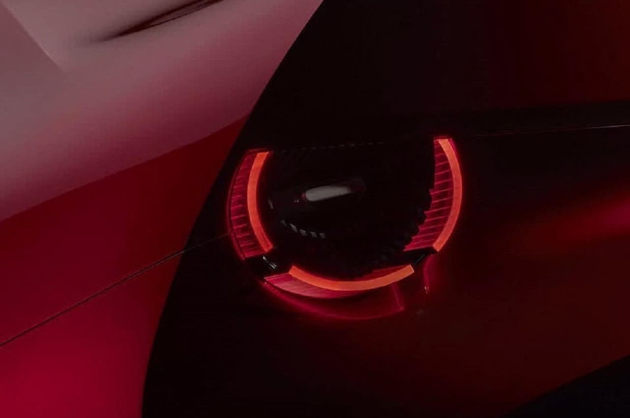 Alfa Romeo Cuorerosso teaser