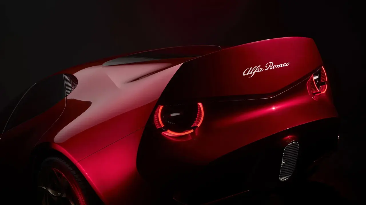 alfa-romeo-cuorerosso