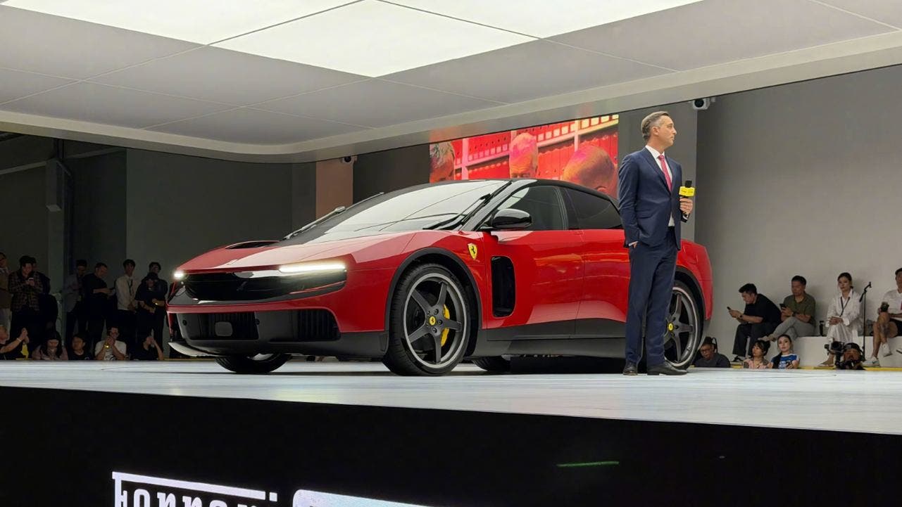 ferrari luce