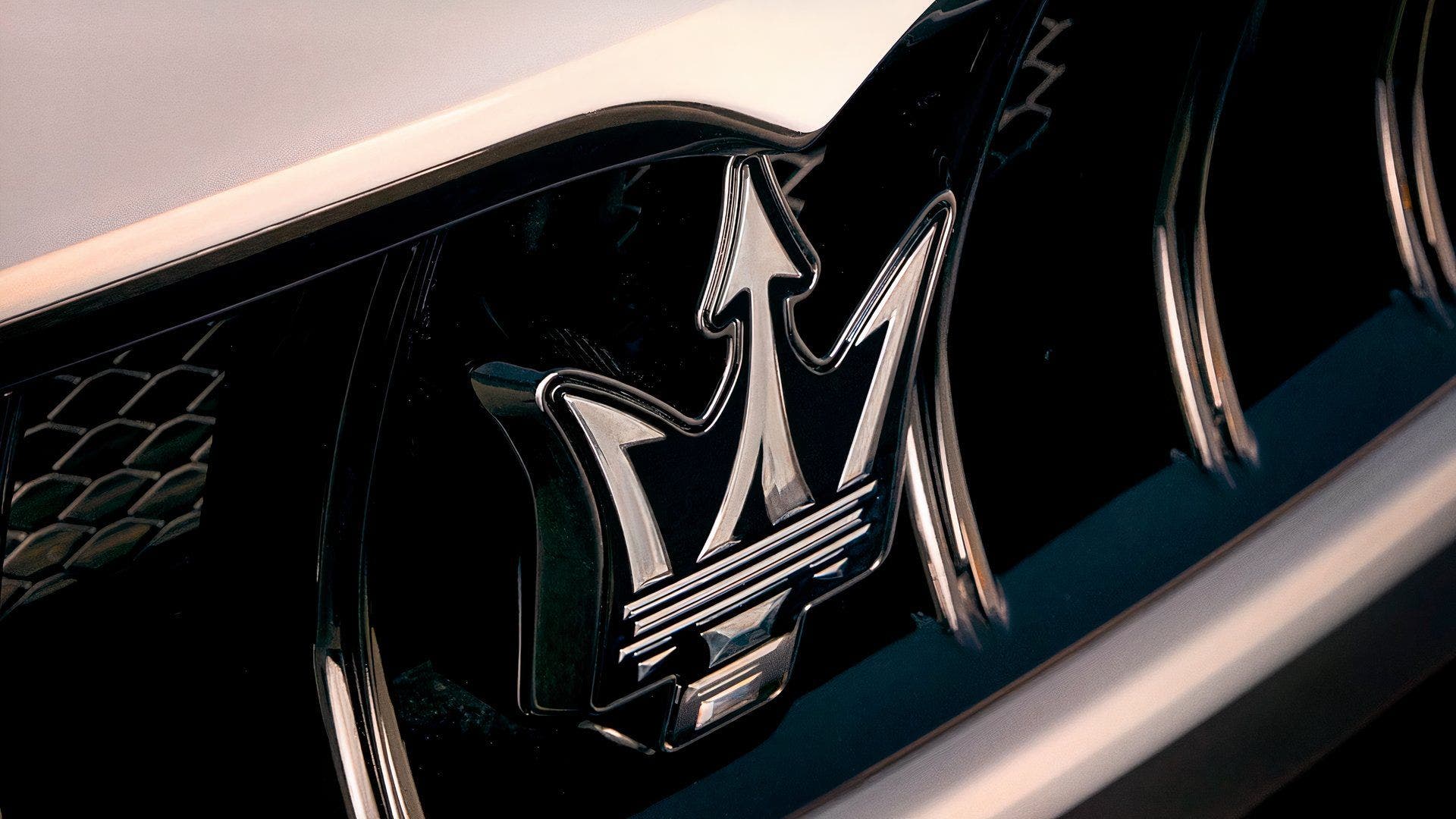 maserati badge
