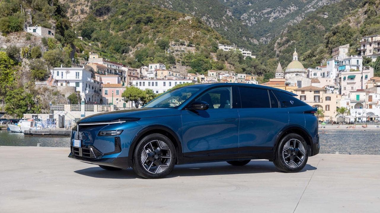 new Lancia Gamma