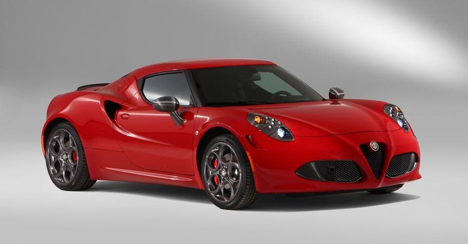 Alfa Romeo 4C Quadrifoglio Verde sorprese