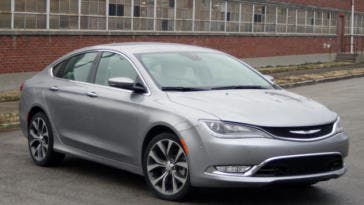 Chrysler 200