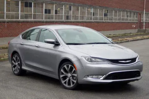 Chrysler 200