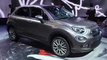 Fiat 500X Melfi sindaco Valvano
