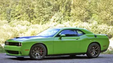 Dodge Challenger SRT Hellcat