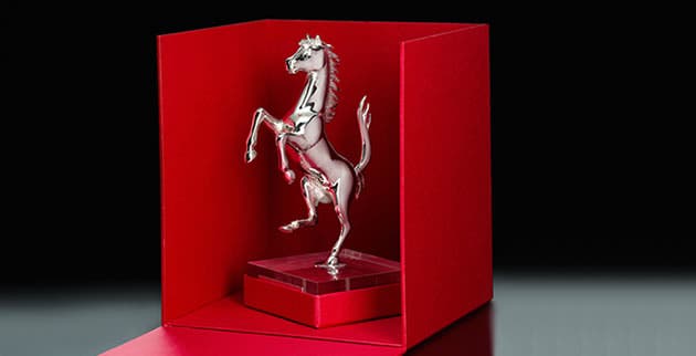 Ferrari asta beneficenza