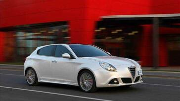 alfa-romeo-giulietta-foto6