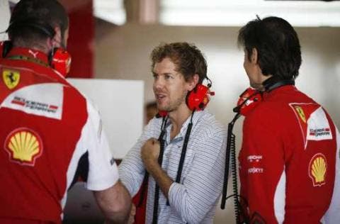vettel-box-ferrari