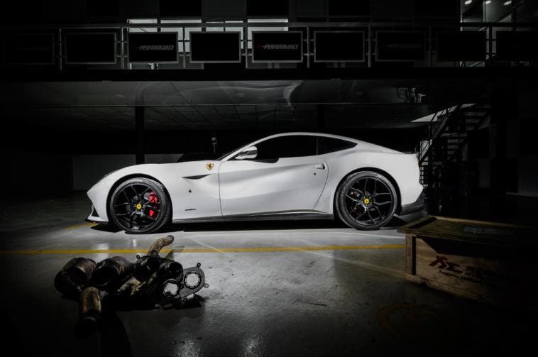 Ferrari-F12-Berlinetta-PP-Performance-foto1