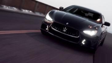 Maserati Ghibli Black Bison Giappone