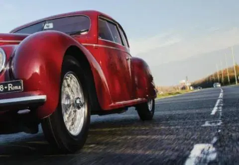 Alfa Romeo 6C 2500