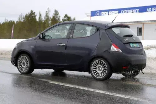 Lancia Ypsilon