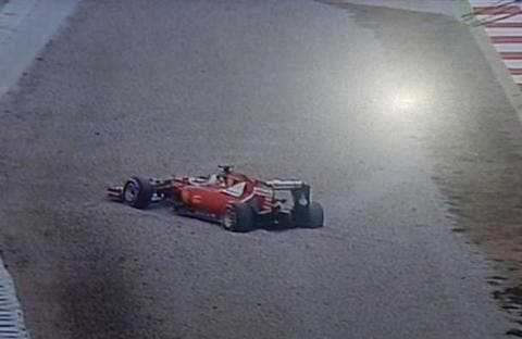 vettel-fuori-pista-ferrari