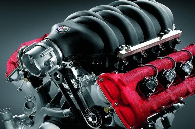Alfa Romeo motore ferrari