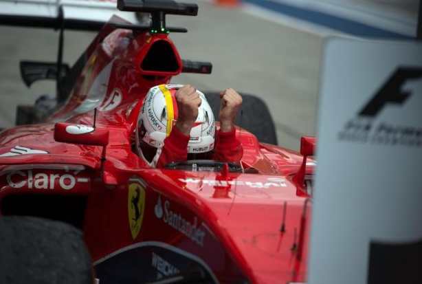 ferrari-gp-cina-hamilton-vetteljpg