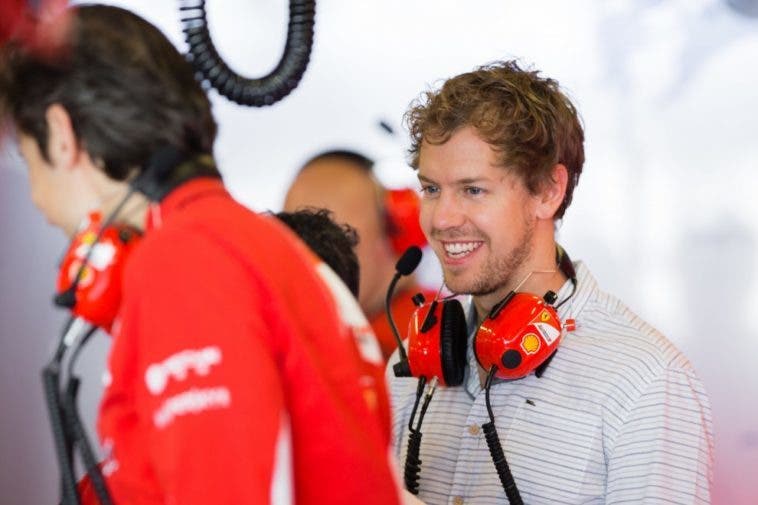 Ferrari, Vettel si schiera a fianco delle “ombrelline”