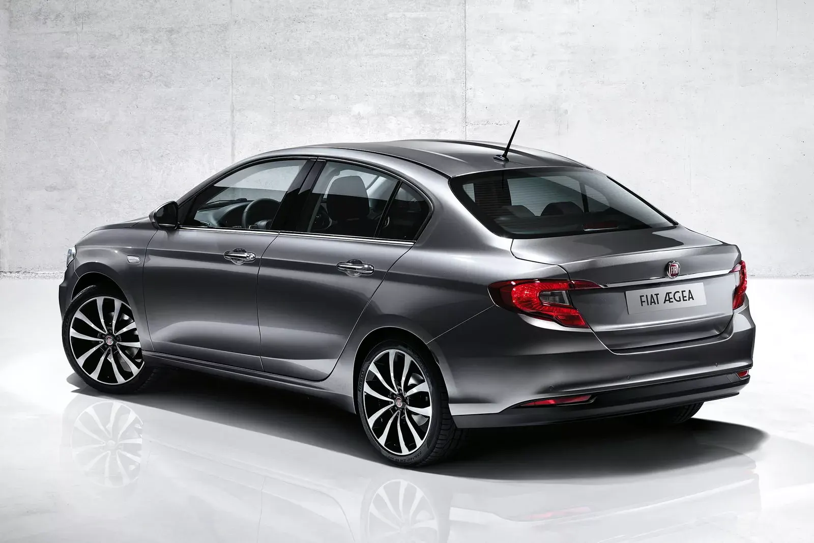 Fiat Compact Sedan, la nuova berlina arriverà anche in Italia [Ufficiale]